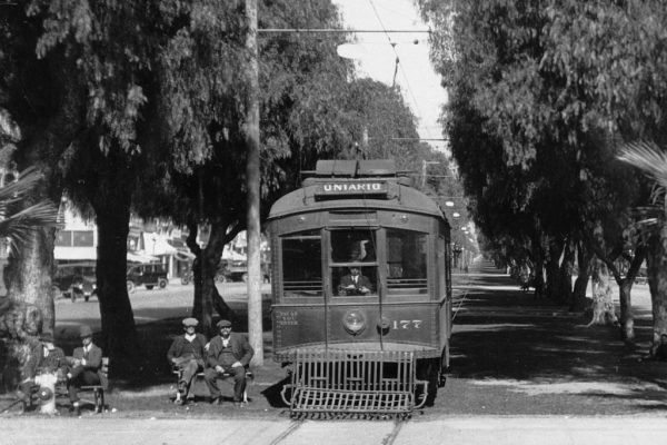 Arriving into Ontario from Smiley Heights, PE 177 is seen in the median of Euclid Ave at Holt ave in this early 1920's image.  The "Submarines" were assigned to this line as they were the only city cars that could operate on 1200 volts. Craig Rasmussen Collection.