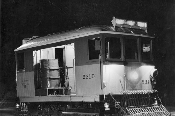 LATL 9310 working at night, circa 1950. SCRM Collection.