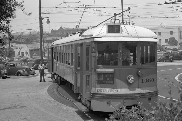 LATL 1450 at the F Line Union Station terminus, 1949, James N Spencer Photo, Jeffrey J Moreau Collection.